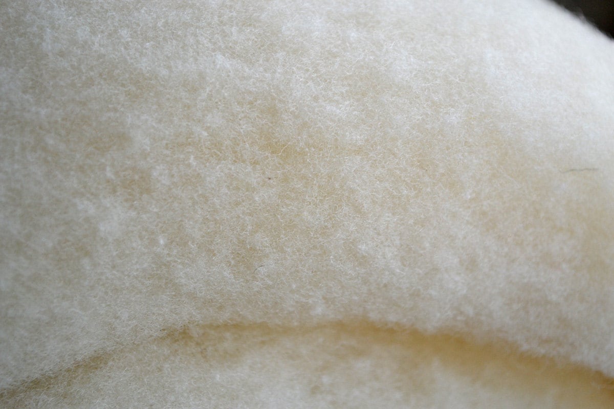100% Wool Batt for Wet-Felting and Needle Felting Core - Image 2