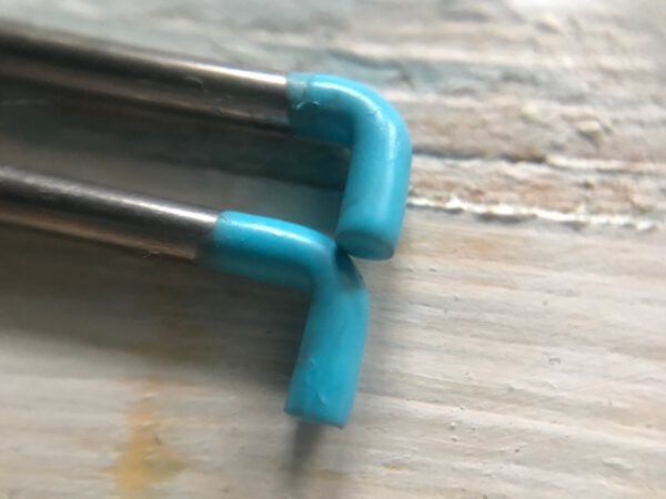 40 gauge Star Sparrow felting needle - Hot Blue